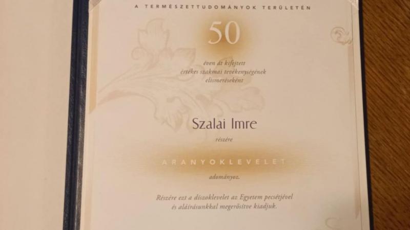 Fél évszázada, hogy a legendás tanár kezébe vette diplomáját, amely azóta is inspirációként szolgál számos generáció számára.