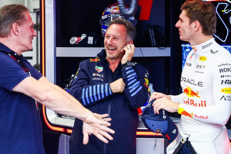 Jos Verstappen kifejtette, hogy a Red Bull csapata látszólag nyugodtabb hangulatot áraszt, de hangsúlyozta, hogy a következő évben még sok mindent be kell bizonyítaniuk. Az elemzése szerint a csapat eddigi teljesítménye impresszív, de a következő idény ki