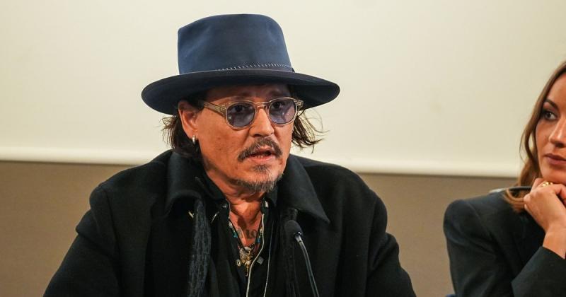 Hihetetlen, hogy milyen különleges életet él Johnny Depp 22 éves fia!