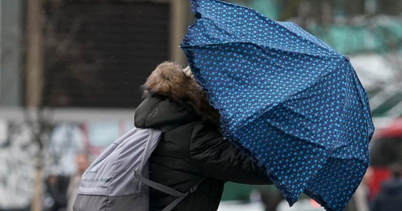 Budapesten megdőlt a napi szélrekord, ami igazi meteorológiai szenzációt jelent a város lakói számára.