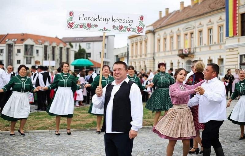 Haraklányban zajló fejlesztések: új lehetőségek a jövő számára

Haraklányban izgalmas fejlesztések veszik kezdetüket, amelyek célja a település modernizálása és a lakók életminőségének javítása. A projekt során új közlekedési infrastruktúra épül, zöldterü