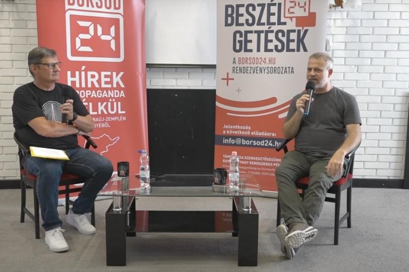 Juhász Péter Miskolcon: független sajtó, helyi kihívások és a közélet megújulása - nézd meg a videót!