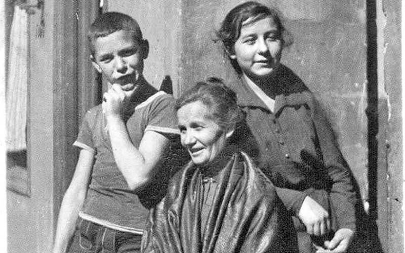 A Ferencvárosi Művelődési Központ pályázatot hirdet a József Attila Emlékhely vezetői pozíciójára. A pályázat célja, hogy megtalálja azt a kreatív és elhivatott szakembert, aki képes méltó módon képviselni a költő örökségét és gazdagítani az emlékhely pro