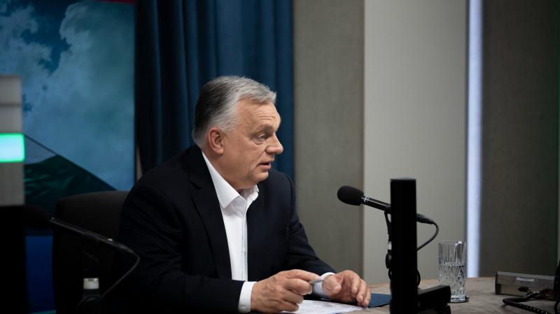 Orbán Viktor kijelentette, hogy a Tisza Párt követné Brüsszel irányelveit az adóemelés kapcsán.